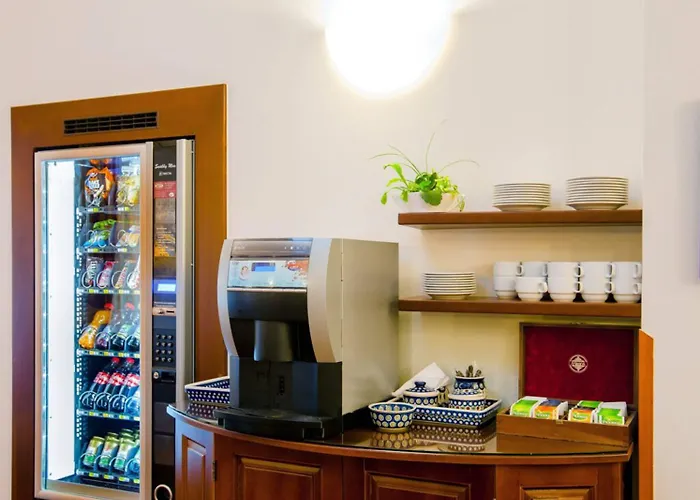 Cloister Hotel 3*
