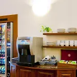 Cloister Hotel
