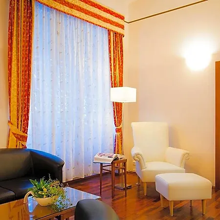 Hotel Cloister