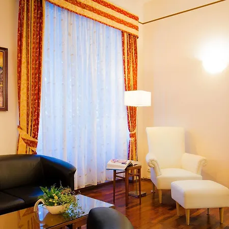 Hotell Cloister Prag