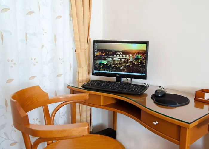 Cloister 3* Πράγα